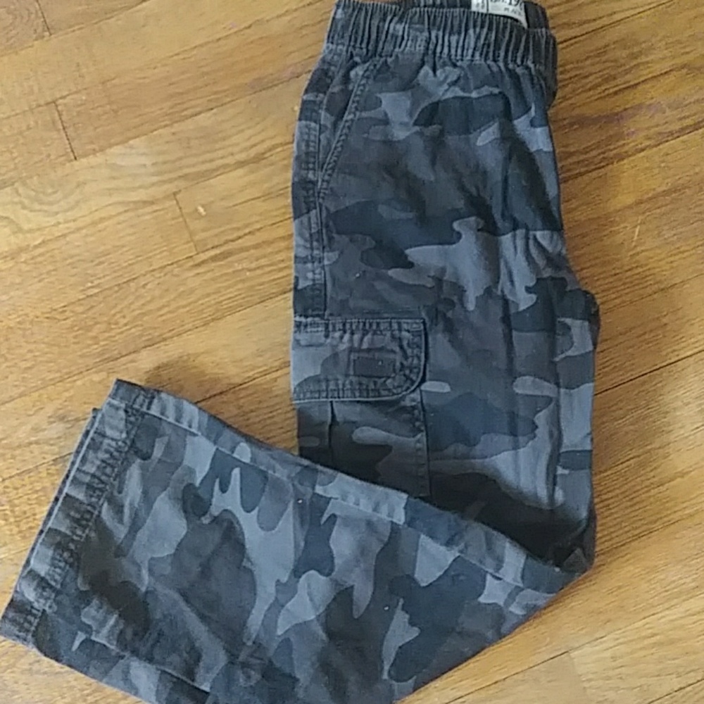 Camo pants boys size 12